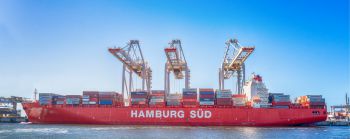 Khó khăn về đơn hàng, xuất nhập khẩu giảm mạnh